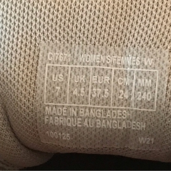 NWOB ROCKPORT WOMEN'S XCS SPRUCE PEAK SLIP-ON TREKKER. Sz 7 - Picture 6 of 8